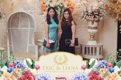 After become bridesmaids in the morning until afternoon.
At night we become guest 😄

Happy Wedding @lianajapari & @ericgondokusumo

#WeddingPhotoBooth #EricLiana by #Bliss #Bridesmaids #AsianGirls #OOTD #ClozetteID #LikeIt