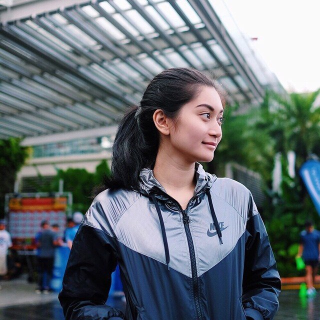 Good morning! Did you workout this morning? And one more thing, don't forget to check out the latest beauty & fashion secrets at @clozetteid #clozetteid #forabetterme