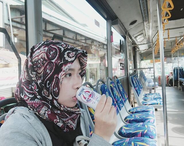 Udah seminggu lebih diem dulu di rumah, ga boleh kemana-mana karena flu batuk. 😫
Tapi aku anaknya ga betahan kalo diem doang. Dua hari terakhir, aku coba perbaiki pola makan dan tidur. Pilih makanan yang bergizi, juga istirahat cukup. Nggak lupa #BEARBRAND nya! Biar tubuh jadi segar meskipun masih terganggu flu sedikit 😛
#clozetteid #beautyandfashion #lifestyle