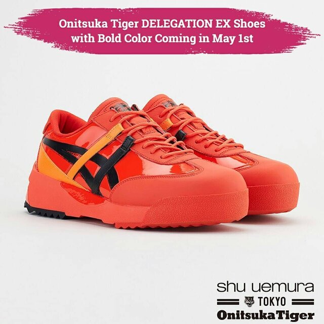 Merasa 3 warna koleksi Onitsuka Tiger DELEGATION EX kurang bold? Ada kabar baik, Onitsuka Tiger akan menambah satu model sepatu untuk koleksi tersebut dengan warna yang lebih bold: Tokyo Red!
.
Model yang terinspirasi dari sepatu tim Jepang di Tokyo Games tahun 1964 ini masuk dalam koleksi kolaborasi Onitsuka Tiger x Shu Uemura yang dirilis tanggal 1 Mei 2020 di beberapa store online dan offline seluruh dunia. Selain sepatu, koleksi ini juga menghadirkan makeup edisi terbatas dengan menghadirkan 3 warna utama: Tokyo Red, Energy Orange dan Indigo Blue.
.
Hmm, kalau tiba-tiba dikasih hadiah, kamu lebih pilih sepatu, atau makeup, nih Clozetters?
.
โ๐ทย @shuuemura @onitsukatigerofficial
#ClozetteID #ShuUemura #OnitsukaTiger #DelegationEX #ClozetteIDXCoolJapan #ClozetteXCoolJapan