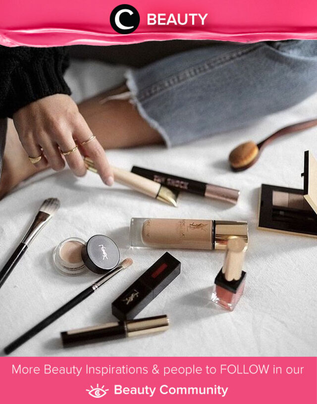Clozette Ambassador @amandatorquise preparing her makeup look to chill (and still look pretty) at home. Well, doing makeup is always an exciting moment, right? Simak Beauty Update ala clozetters lainnya hari ini di Beauty Community. Yuk, share produk favorit dan makeup look kamu bersama Clozette.