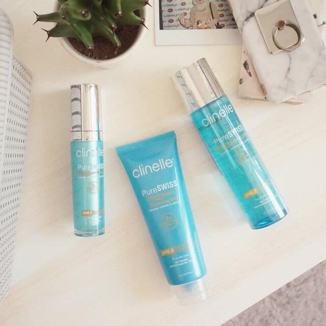 Hi mentemen seperti aku bilang di postingan aku tadi pagi, bahwa aku sudah UP review aku tentang 3produk dari Clinelle siang ini.. Untuk linknya bisa di klik link di bio aku yah~
N thank u for @clozetteid x @clinelleid .
.
#clozetteid #clinellexclozetteidreview #clozetteidreview #pureswisshydracalm #protectandrevive #clinelleindonesia #skincare #skincareflatlay #flatlay #influencersurabaya #sbybeautyblogger #bloggersurabaya