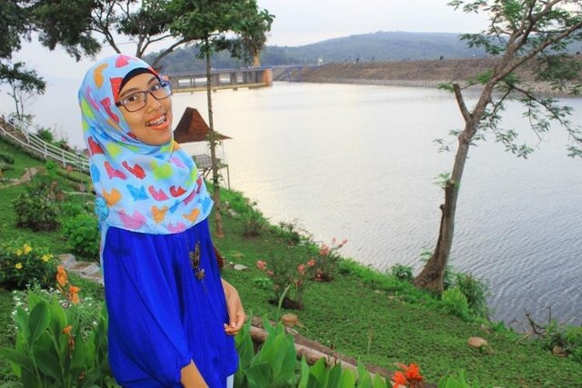 SAYA SUKA DENGAN KOLEKSI LZD PREMIUM, KARENA LZD MAKE ME MORE CONFIDENT
#LOVELZDPREMIUM #LAZADAFASHION #CLOZETTEID!
