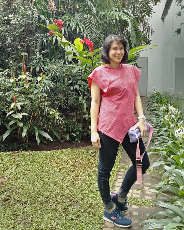 Kangen ketemu yang ijo ijo! Tau sih kalau hari ini masih Rabu tapi udah enggak sabar mau berkemas untuk akhir pekan!.Kamu punya rencana apa di akhir pekan nanti? Ada pun itu semoga menyenangkan ya 😊.....#ClozetteID#trijigallery#MeAndBerrybenka#kadotjes#SkechersIDN#ShamelessSelfie#selfie#storyportrait#JejakKakiKartini#TravelTerus#MulaiAjaDulu