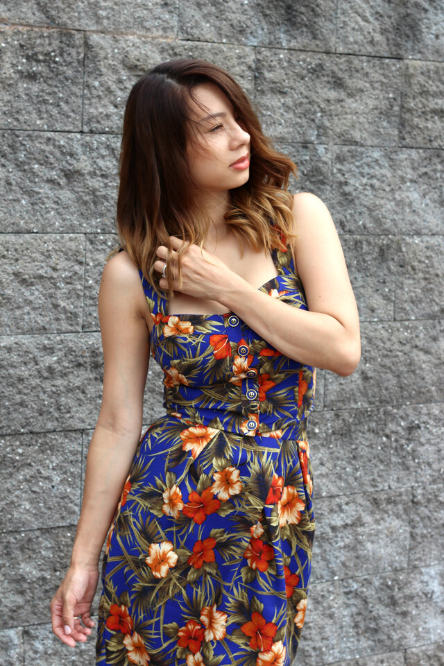 Flower Print! My look of today is a very girly, cute look with a lot of flowers :) Flower print is a big trend this year and I love it. I found this set (cropped top & skirt) here in Japan, it's a japanese brand and I think it looks really cute, don't you think? The whole look you can find on my blog : http://jenniferbachdim.com/2014/07/07/all-smiles-flower-prints/