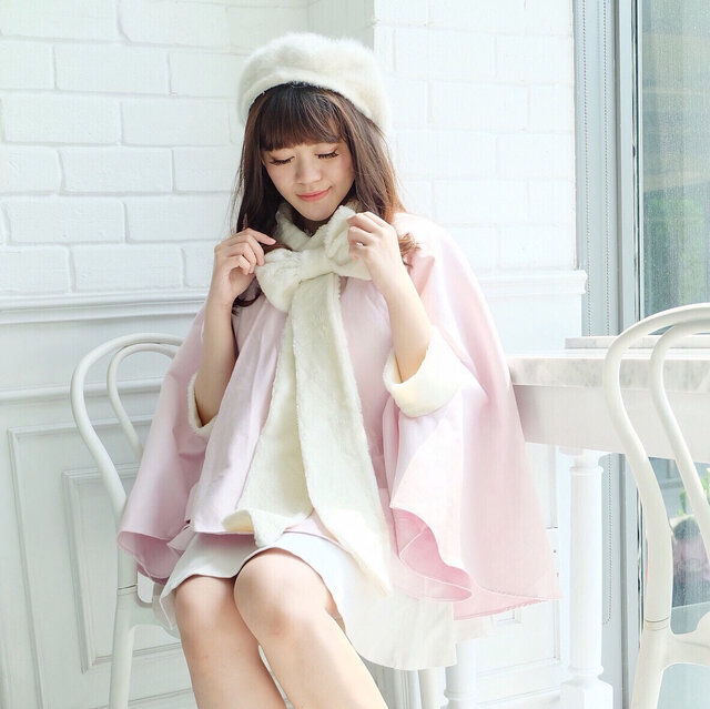 Hello November! My fav month is finally here โ๏ธโ๏ธ Although we didn't have winter season, it's already getting pretty cold outside. So, I wrapped myself and stay warm with this Georgina Coat from @dmbydeamaulidia ๐ Swipes, swipes to see all the colors! Which one do you think suit me the most?...........#selfportrait #ulzzang #clozetteid #ootd #beautyblogger #fashionpeople #ootdindo #whowhatwear #beautyenthusiast #winterfashion #beauty #styleblogger #bestoftheday #beautyinfluencer #l4l #likesforlikes #photooftheday #beauty #makeup #fashion #styleinspiration #coordinate #asiangirl #instastyle #beautyjunkie #์ผ์งฑ #์ผ์ #๋ฐ์ผ๋ฆฌ๋ฃฉ #์
์คํ๊ทธ๋จ #์
์นด